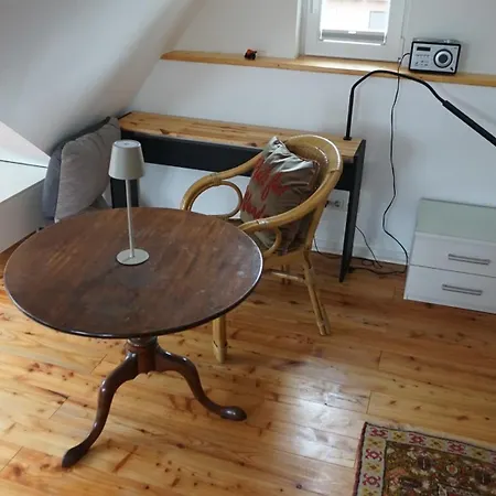 Alloggio in famiglia Grosses Dachzimmer Vor Den Toren Koelns *